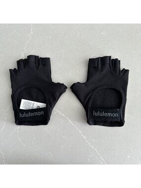 LuluLemon Wunder Train Padded Gloves Size Small